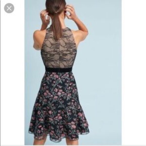 Monique Lhuiller Floral Lace Dress - Picture 9 of 10